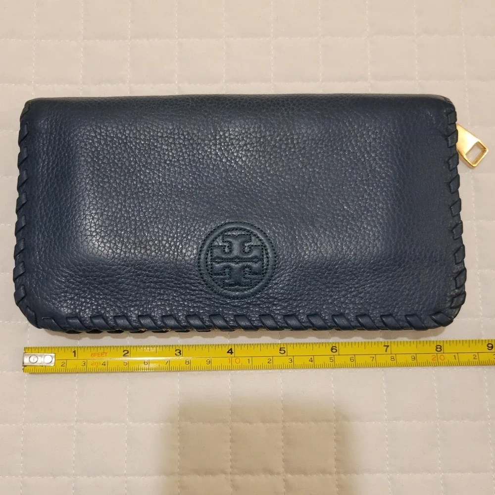 Tory Burch Marion Navy Blue Pebbled Leather Whipstitch Continental Wallet Bohem